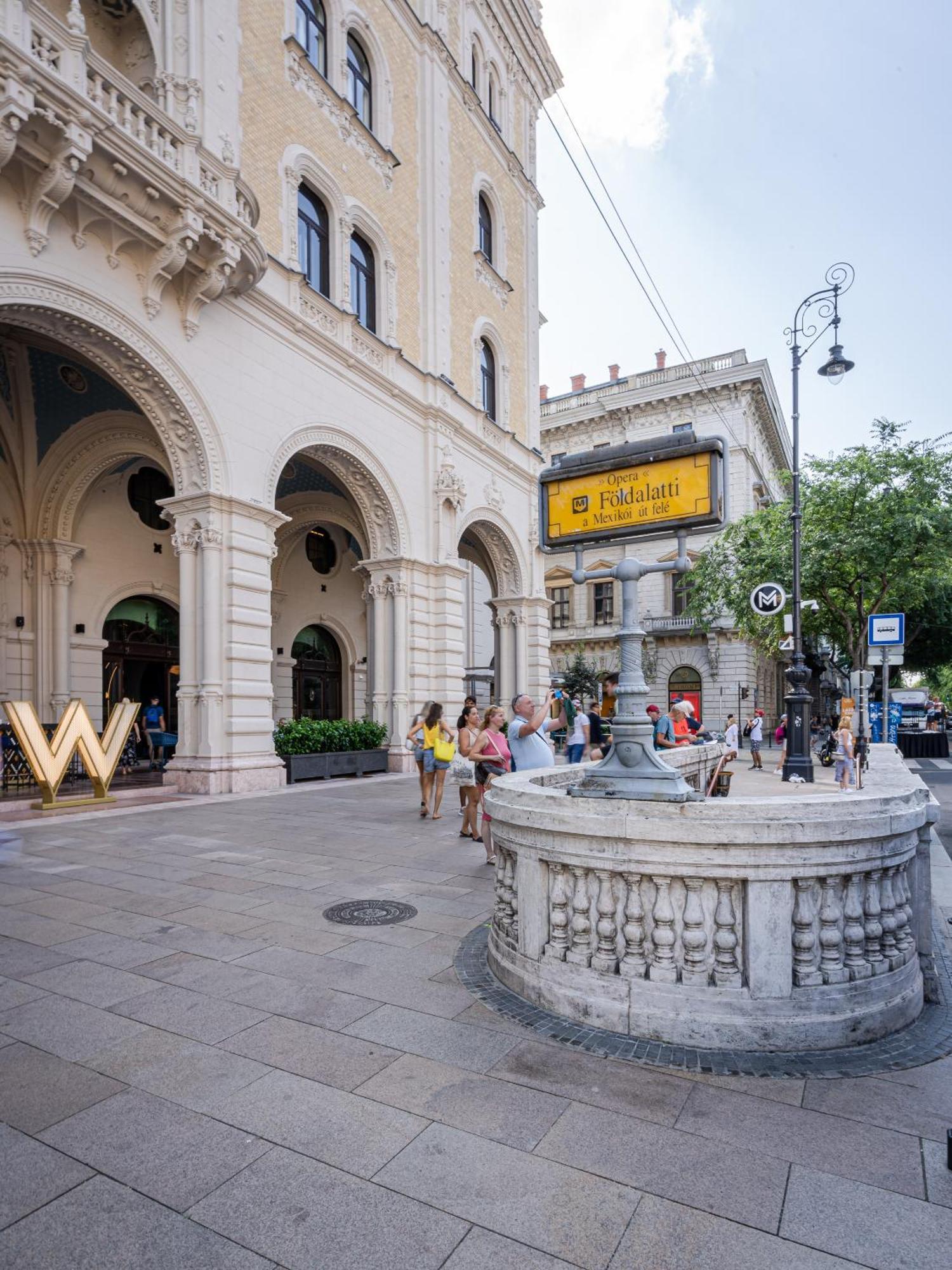 Architecture Fan'S Apartment Near Opera House Budapest Exterior photo